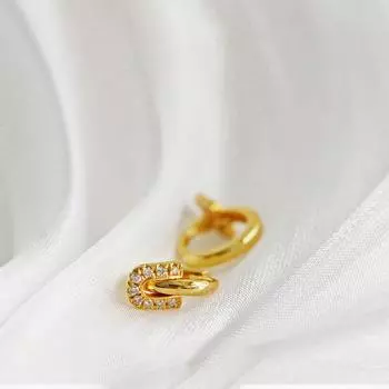 Простые и повседневные серьги-подковы в форме седла, маленькие серьги с пряжкой для женщин с холодным темпераментом и модные серьги