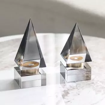 Простые конические треугольные геометрические художественные хрустальные украшения, легкие роскошные модельные дома, креативные украшения в виде пирамиды Short M1002654
