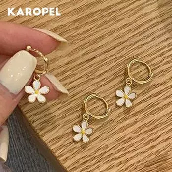 Простые милые серьги-гвоздики с милой девочкой, стильные женские серьги, ювелирные изделия