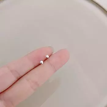 Простые мини-серьги-гвоздики для женщин, серьги-гвоздики в форме сердца, звезды и луны, ювелирные изделия для вечеринок