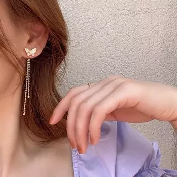 Простые серьги-гвоздики с одной или двумя бриллиантами в форме бабочки и феи с кисточками, длинные, темпераментные, легкие, роскошные