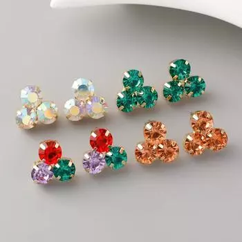 Простые серьги-гвоздики с тремя круглыми бриллиантами для женщин, геометрические бриллианты из цинкового сплава, супер яркие модные серьги-гвоздики красный