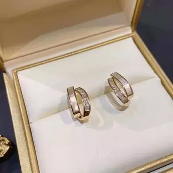 Простые серьги из сплава в стиле ретро, элегантные серьги-гвоздики со стразами и геометрическим узором, модные двухслойные серьги PD719 золотой