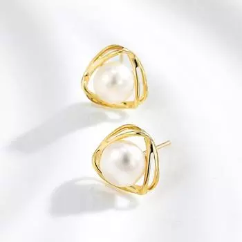 Простые серьги-пусеты из стерлингового серебра 925 пробы с миниатюрным цирконом в форме треугольника и пресноводным жемчугом золотой