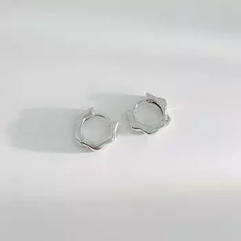 Простые серьги-вкладыши Mobius Ring для женщин, высококачественные серьги с нишевым дизайном