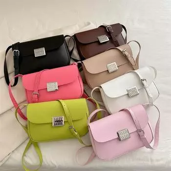 Простые сумки для женщин Модные трендовые женские сумки Новые высококачественные небольшие квадратные сумки Темпераментная повседневная сумка через плечо на одно плечо