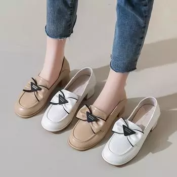 Простые туфли с круглым носком, толстым средним каблуком и удобным бантом 35