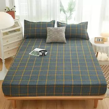 Простыня на двуспальной кровати. Мягкое покрывало на кровати. Стеганый воздухопроницаемый наматрасник для односпальной кровати. Чехол на кровать с наволочками. 90x200x30cm