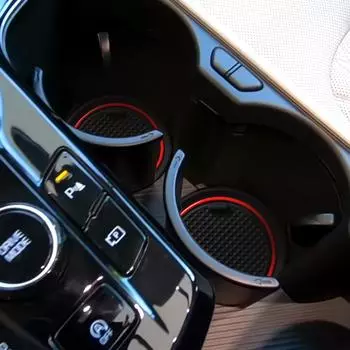 Противоскользящий коврик для паза под калитку для Kia Sportage NQ5 2025 2025 2025 (Только европейская версия AT) Аксессуары Нескользящая накладка LHD