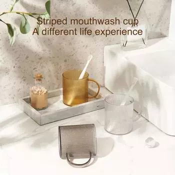 Прозрачная пластиковая чашка для полоскания рта с полосатой текстурой. Держатель для домашней зубной щетки. Легко чистится. Нескользящее дно. Современные простые чашки для мытья. зелёный