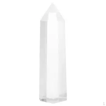 прозрачный кварц с оконечным кристаллом драгоценного камня