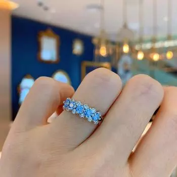 Прямая трансляция простого цветного микро-инкрустированного ювелирного кольца