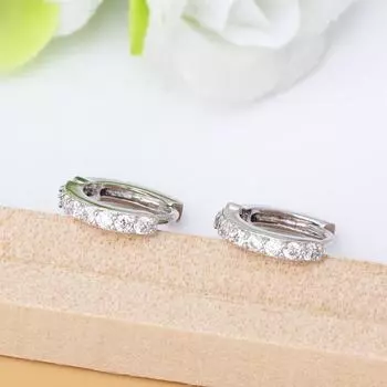 Пряжка для ушей с одним рядом бриллиантов, женская мода, темперамент, простой циркон, супер-вспышка, украшения для ушей, корейская версия, нишевый дизайн, аксессуары