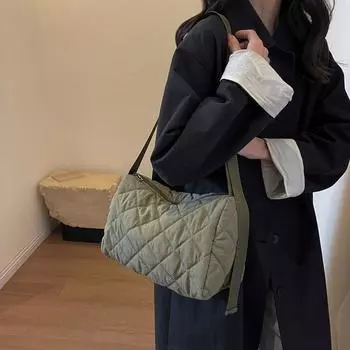 Пуховая куртка с хлопковой подкладкой, сумка-подушка, большая вместительная однотонная женская сумка через плечо