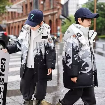 Пуховик средней длины для мальчиков, новинка 2023 года, зимняя утолщенная теплая модная куртка 130 чёрный/белый