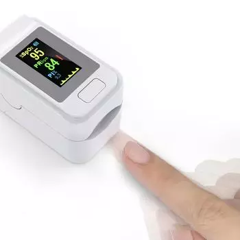 Пульсоксиметр на палец с цифровым дисплеем для измерения насыщения крови кислородом, портативный с силиконовым пальцем