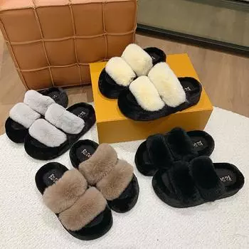 Пушистая обувь на толстой подошве, высококачественная верхняя одежда для женщин, зима 2024, новые маленькие модные хлопковые мопсы, увеличивающие рост 35 серый