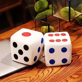 Пушистые игральные кости, мягкие игральные кости, подушка для объятий, мягкая плюшевая игрушка, игровой реквизит, украшение интерьера автомобиля, украшение для дома, товары для вечеринок 10cm
