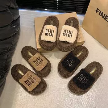 Пушистые тапочки на толстой подошве, женская осенняя одежда 2024 года, новые высококачественные плюшевые тапочки, пушистые хлопковые женские туфли 35 чёрный