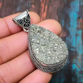 Pyrite Druzy Gemstone 925 Sterling Silver Handmade Замечательный ювелирный кулон 2.09 inches белый