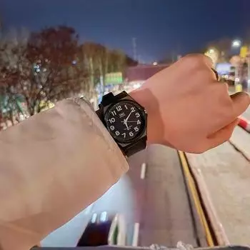 Q&Q унисекс, большие лица, низкий уровень шума, водонепроницаемые часы для проверки учебных способностей в колледже