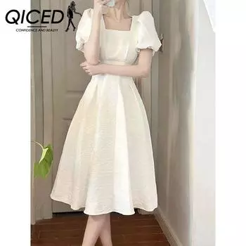 QICED French First Love Белая длинная юбка-свинг, летнее женское платье с квадратным воротником и утягивающим поясом, темпераментное платье для сына S белый