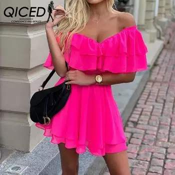 QICED Летнее сексуальное мини-шифоновое платье без рукавов с баской на одно плечо S красный