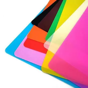 Рабочий коврик Складной коврик для еды Нескользящий обеденный коврик Силиконовый теплоизоляционный коврик цвета конфет 40*30cm белый