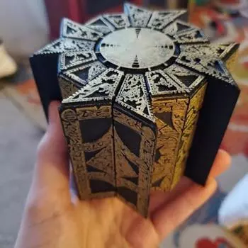 Рабочий Lemarchand Lament Configuration Lock Puzzle Box от Hellraiser Decor Kid Birthday Party Gift Box Puzzle Box передвижной