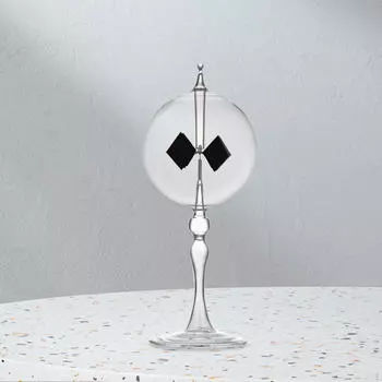 Радиометр Крукса для отображения энергии солнечного света и обучения жёлтый