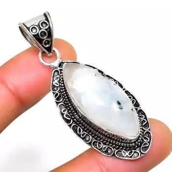 Радужный лунный камень, 925 проба, посеребренная подвеска ручной работы, 2,08 дюйма 2.08 белый