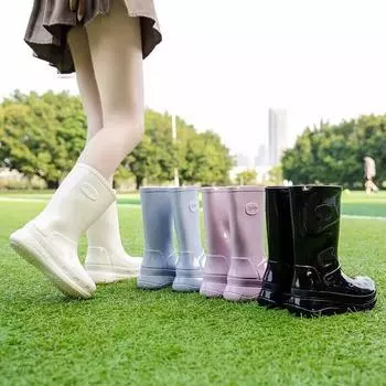 Rain shoes women s fashion medium and high rain boots waterproof Japanese water shoes warm outer wear rubber shoes overshoes water boots 36 чёрный