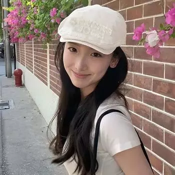 Ранняя осень Новые простые береты с вышитыми буквами для женщин и мужчин Уличный тренд Универсальная повседневная солнцезащитная ретро-шляпа 56-58cm бежевый