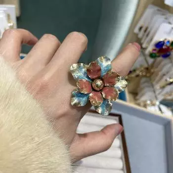 Расписанное вручную трехмерное кольцо с камелией, украшенное золотым порошком, открытое кольцо с жемчугом, изысканный дизайн высокого класса, чувство партии поставок