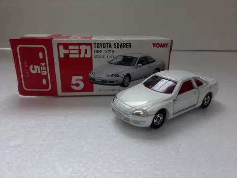 Распроданный Tomica Tomica Toyota Soarer Сделано в Китае Красный Tomy Crazy Mini Car Circle с чехлом отправлен со склада Amazon No.5 белый