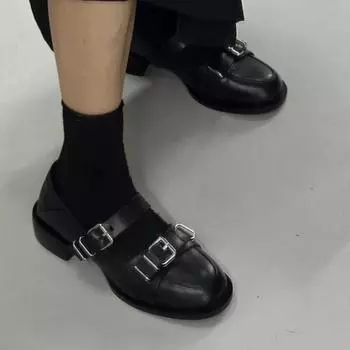 Распродажа модной женской обуви 2024 года. Новые женские туфли-лодочки с пряжкой из одного слова. Весенние однотонные туфли Мэри Джейн с неглубоким носком и средним каблуком. Туфли-лодочки для женщин. 35 чёрный