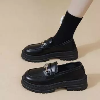 Распродажа женской обуви 2025 года, новые женские туфли-лодочки без застежек, осенние туфли-лодочки с круглым носком и металлическими украшениями на среднем каблуке, водонепроницаемые туфли-лодочки 35