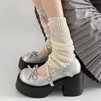 Распродажа женской обуви. Модные туфли-лодочки с круглым носком. Осенние туфли-лодочки с пряжкой-бабочкой. Однотонные туфли на платформе и толстом каблуке. 35