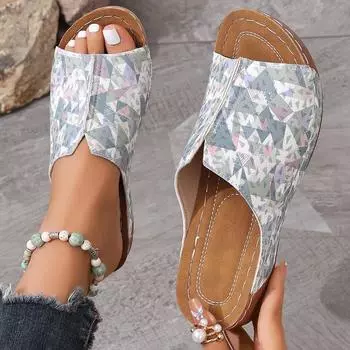 Разноцветные тапочки на среднем каблуке, женские летние сандалии из искусственной кожи на толстой платформе, женские легкие нескользящие шлепанцы с открытым носком 36