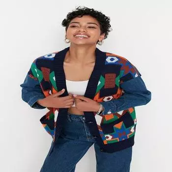 Разноцветный джинсовый трикотажный кардиган с детальным узором на рукавах