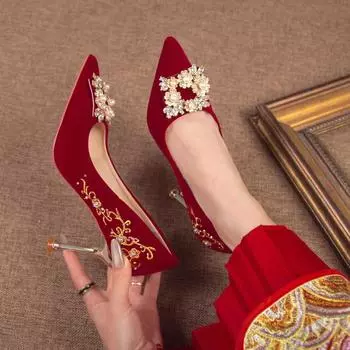 Red wedding shoes 2024 autumn new wedding dress Xiuhe two wear bridal shoes 4-8cm multi-heel high stiletto single shoes 34