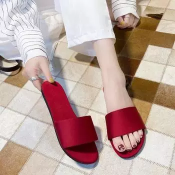 Red Woman Slippers 2024 Summer New Retro Red Satin Flat Slippers Women Large Size One-word Sandals Women Fashion Shoes 36 бежевый