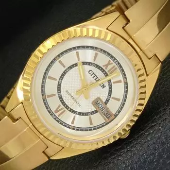 REFURBISHED CITIZEN AUTOMATIC JAPAN MENS DAY&DATE SILVER DIAL WATCH a432631-2 R112-a432631