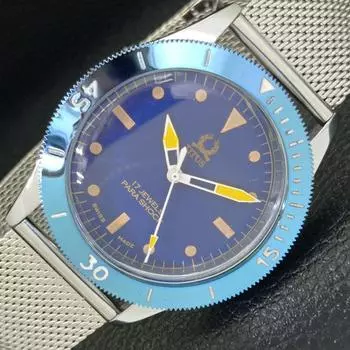 REFURBISHED TITUS SWISS MENS 40MM TURNABLE BEZEL BLUE DIAL WATCH a432731-2 R113-a432731