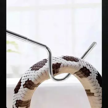 Регулируемый крючок для ловли змей из нержавеющей стали 17-67 см с выдвижной длинной ручкой, профессиональный инструмент для ловли рептилий-амфибий, аксессуары чёрный