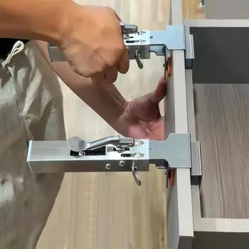Регулируемый зажим для крепления ящика, 2025 зажим для крепления передней панели ящика, масштабируемый держатель зажима для специальной монтажной панели для деревообработки