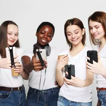 Ремень для защиты от падения сотового телефона Эластичный ремень для защиты от падения с пряжкой Креативный ремешок для защиты от падения на спине one size чёрный