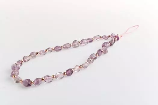 Ремешок для телефона из натурального камня аметист