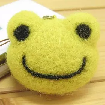 Ремешок из шерсти лягушки желтый