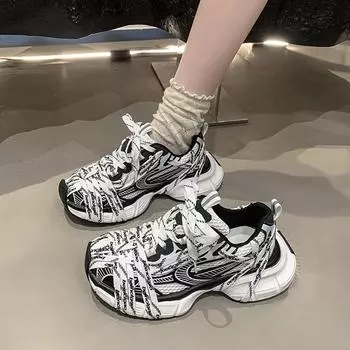 Ремешок толстая подошва жареные уличные папины кроссовки женские новые маленькие универсальные увеличивающие рост повседневные кроссовки для бега 35